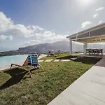 Pool&view * Scopello (Sicily)
