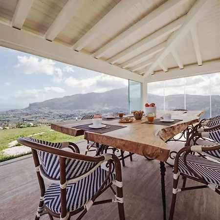 Pool And View Villa