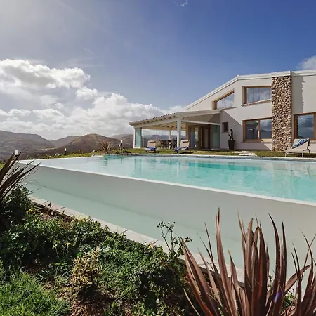 Pool And View