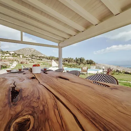 Pool And View *