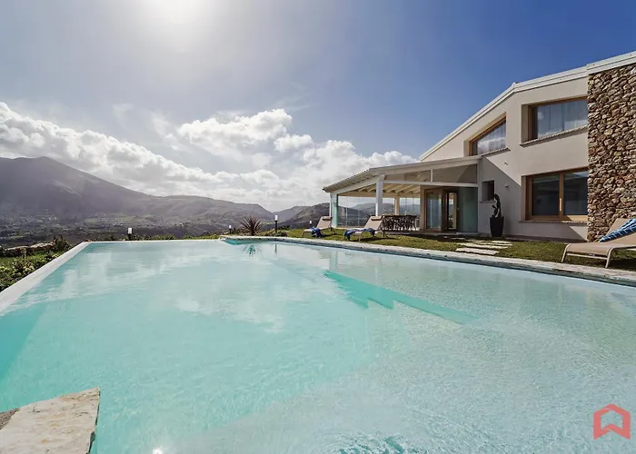 Pool And View Βίλα *