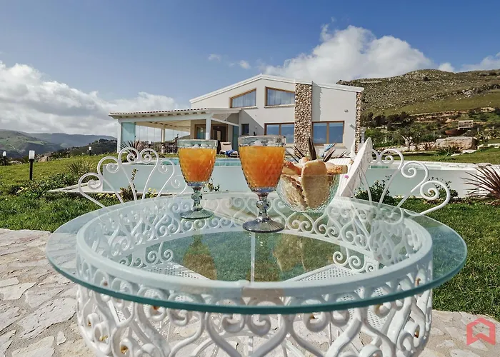 Pool And View Βίλα Scopello (Sicily)