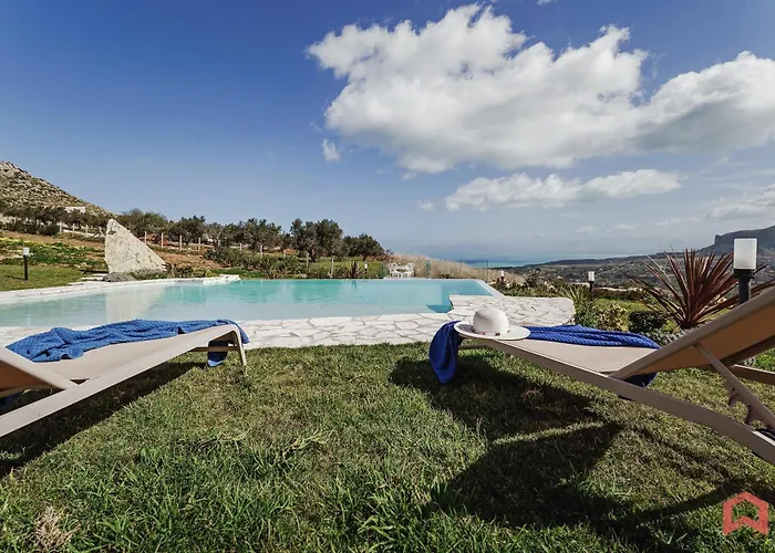 Pool And View Βίλα Scopello (Sicily)