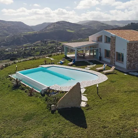 Pool And View Villa *